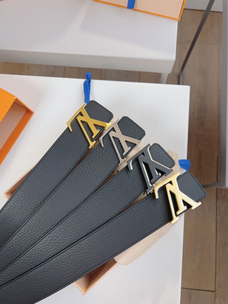 l0vis Vvtt0n belts
